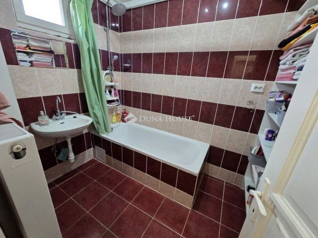 Eladó családi ház, Görcsönyben 79.9 M Ft, 3+2 szobás