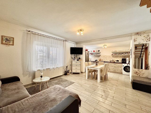 Eladó családi ház, Győrött 59 M Ft, 3 szobás