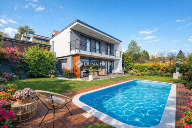 Eladó családi ház, Budaörsön 398.7 M Ft, 5 szobás