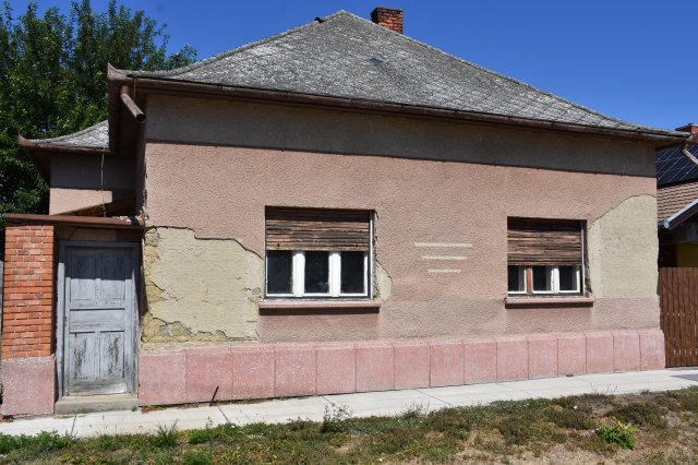 Eladó családi ház, Törökszentmiklóson 15.9 M Ft, 3 szobás