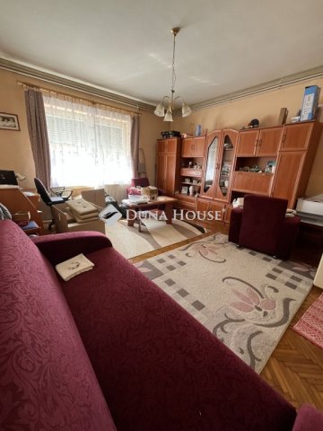 Eladó családi ház, Várpalotán 50.5 M Ft, 3 szobás