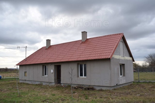 Eladó családi ház, Rétalapon 18 M Ft, 2 szobás