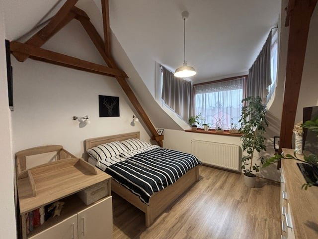 Eladó téglalakás, Szombathelyen 75 M Ft, 3 szobás