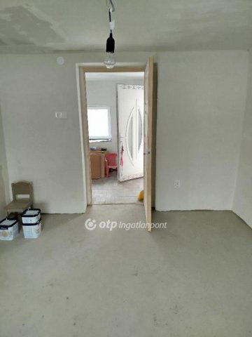 Eladó ikerház, Mohácson 15.9 M Ft, 2 szobás