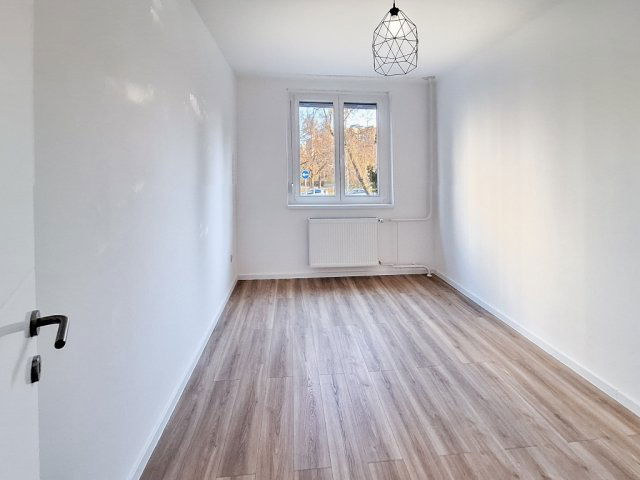 Eladó panellakás, Budapesten, III. kerületben 94.9 M Ft, 4 szobás