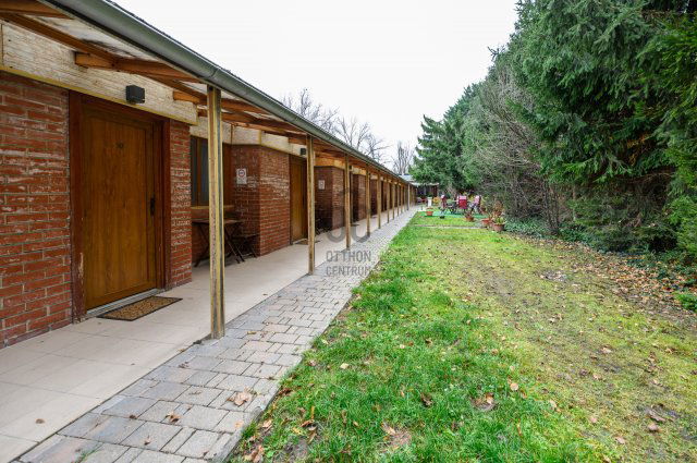 Eladó hotel, Budapesten, III. kerületben 174.9 M Ft