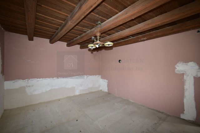 Eladó családi ház, Borgátán 13.9 M Ft, 3 szobás