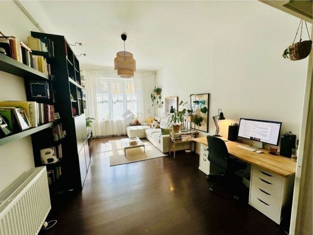 Eladó téglalakás, Budapesten, I. kerületben 109.9 M Ft, 2 szobás