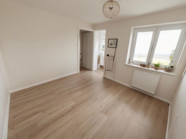 Eladó családi ház, Balatonszabadiban 74.99 M Ft, 3 szobás