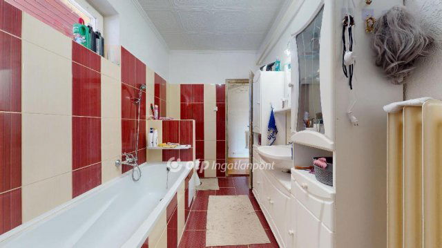 Eladó családi ház, Miskolcon 62 M Ft, 3 szobás