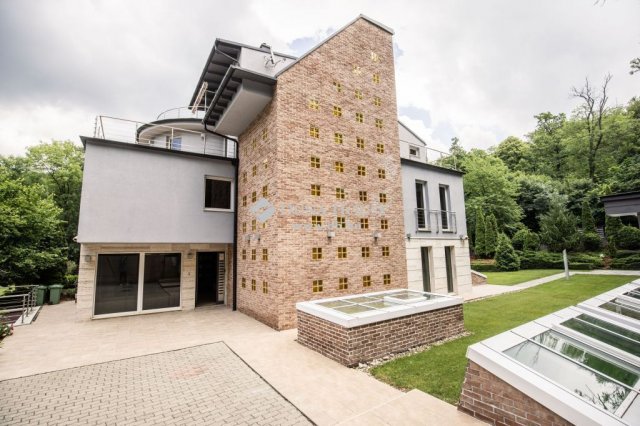 Eladó iroda, Budapesten, II. kerületben 1540 M Ft