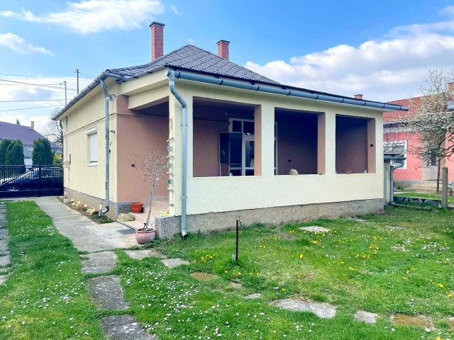 Eladó családi ház, Babócsán 24.5 M Ft, 2+1 szobás