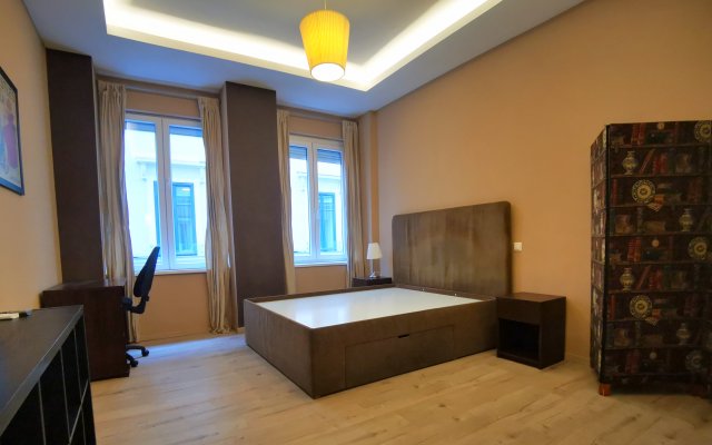 Kiadó téglalakás, albérlet, VI. kerületben, Király utcában