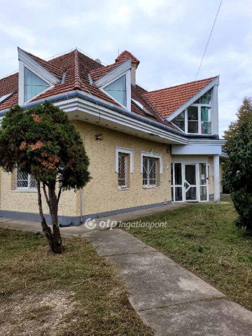 Eladó családi ház, Mogyoródon 398 M Ft / költözzbe.hu