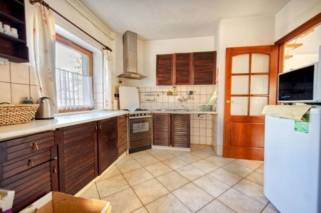 Eladó családi ház, Budakeszin 169.9 M Ft, 7 szobás