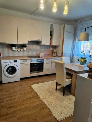 Eladó panellakás, Debrecenben 62.9 M Ft, 2 szobás