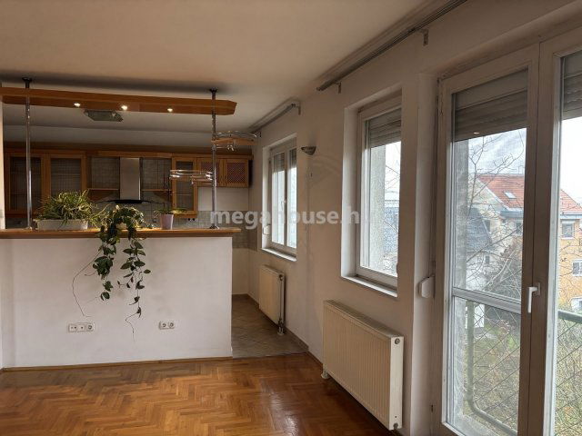 Eladó téglalakás, Budapesten, XI. kerületben 187 M Ft