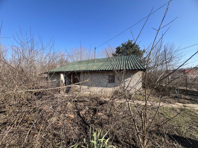 Eladó nyaraló, Tápiószőlősön, Tulipán úton 6.9 M Ft