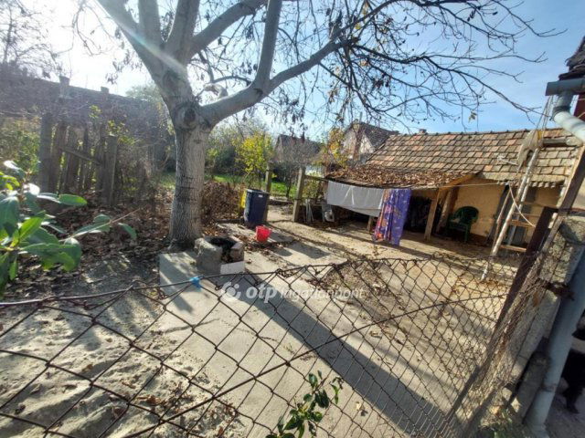 Eladó családi ház, Tápiószelén 19.9 M Ft, 3 szobás