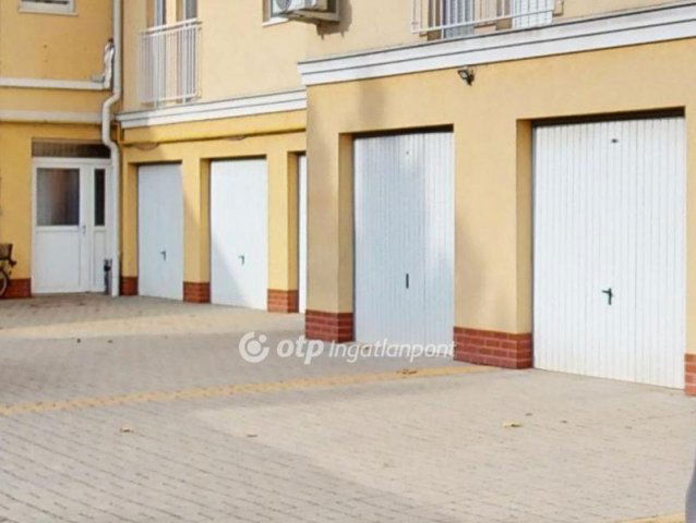 Eladó garázs, Hajdúnánáson 12.6 M Ft / költözzbe.hu