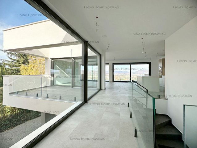 Eladó családi ház, Solymáron 320 M Ft, 5 szobás