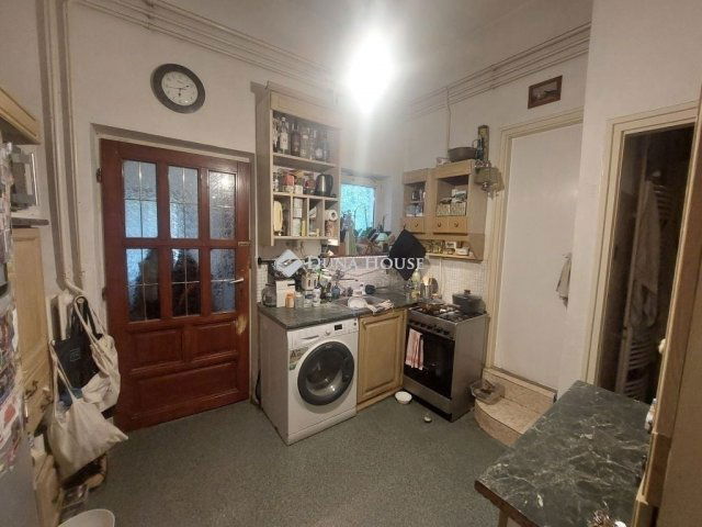 Eladó téglalakás, Budapesten, II. kerületben 83.9 M Ft, 4 szobás