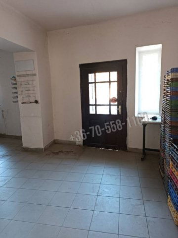 Eladó családi ház, Kemencén 21.9 M Ft, 3 szobás