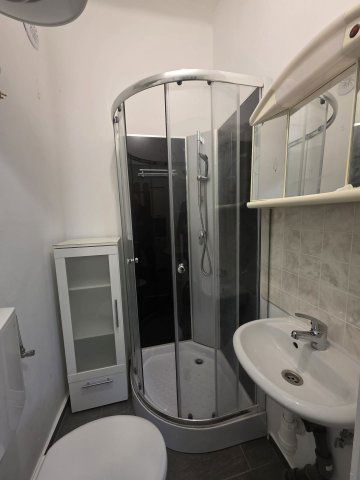 Kiadó téglalakás, albérlet, XVII. kerületben, Tálpatak utcában