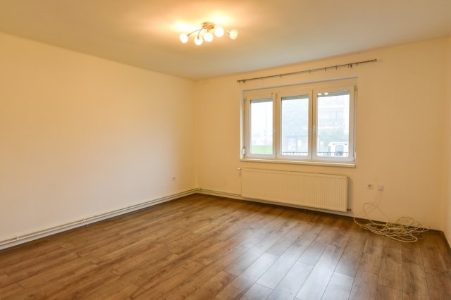 Eladó családi ház, Veszprémben 84.9 M Ft, 3 szobás