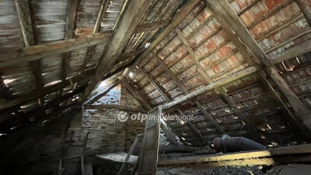 Eladó családi ház, Nemesgörzsönyön 21.9 M Ft, 2 szobás