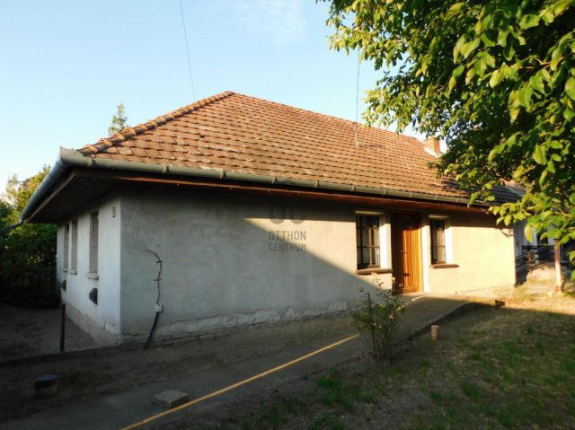 Eladó családi ház, Tápiószentmártonon 24.6 M Ft, 3 szobás