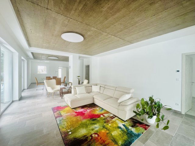 Eladó családi ház, Vonyarcvashegyen 169 M Ft, 4 szobás