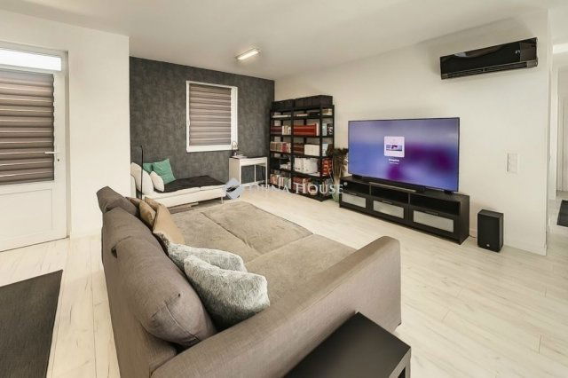 Eladó családi ház, Kecskeméten 89.9 M Ft, 3 szobás