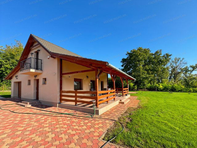 Kiadó családi ház, albérlet, Kecskeméten 550 E Ft / hó