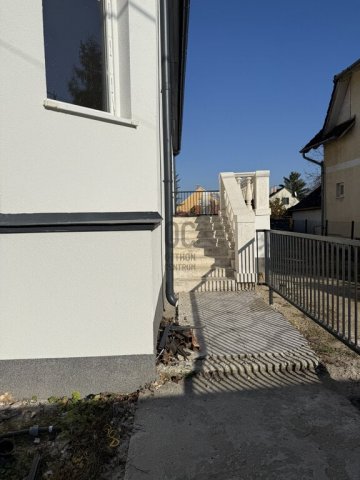 Eladó ikerház, Budapesten, XVII. kerületben 100 M Ft, 4 szobás