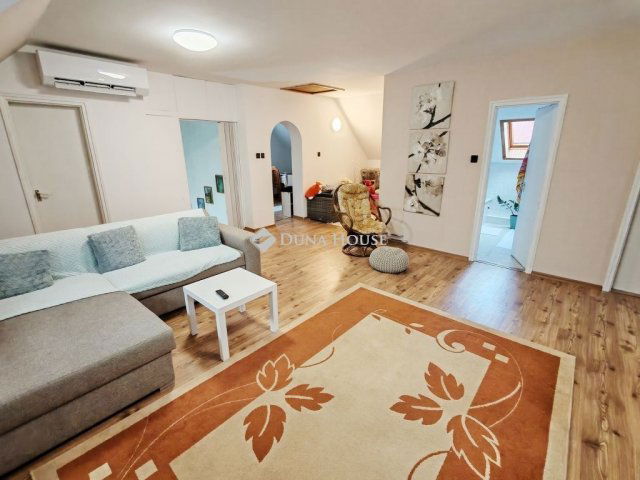 Eladó családi ház, Gelsén 45.8 M Ft, 5 szobás
