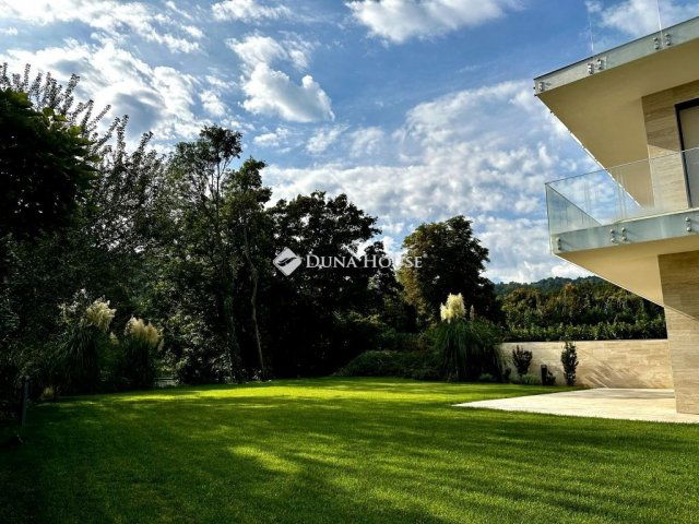 Eladó téglalakás, Budapesten, XII. kerületben 338.815 M Ft