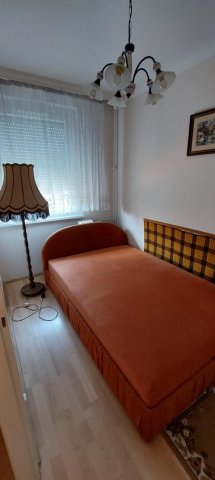 Kiadó panellakás, albérlet, Debrecenben, Ibolya utcában