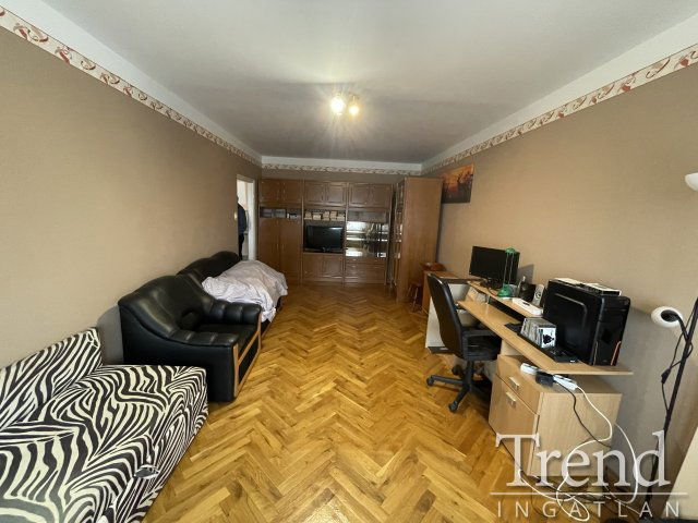 Eladó panellakás, Dunaújvárosban 33.9 M Ft, 2 szobás