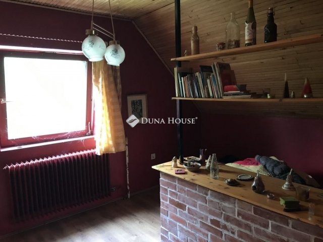 Eladó családi ház, Iszkaszentgyörgyön 83.9 M Ft, 5 szobás