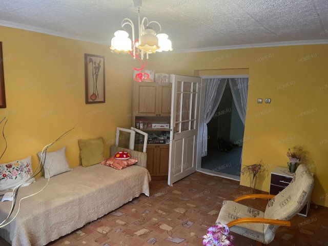 Eladó családi ház, Tiszaroffon 15.5 M Ft, 2 szobás