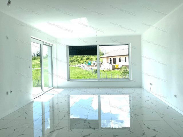 Eladó családi ház, Kerepesen 94.9 M Ft, 4 szobás