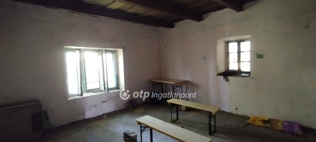 Eladó családi ház, Tápiószelén 14.9 M Ft, 1+1 szobás