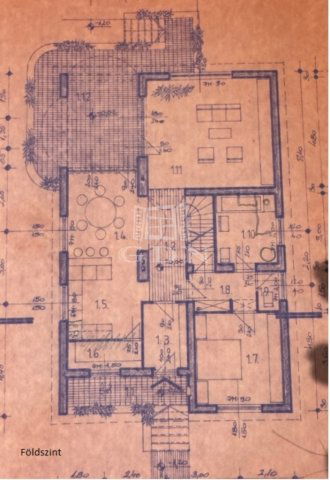 Eladó családi ház, Magyaralmáson 65.9 M Ft, 6 szobás