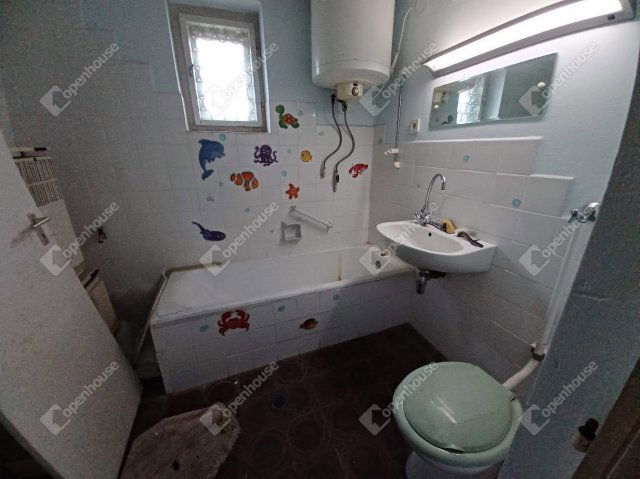 Eladó családi ház, Debrecenben 45 M Ft, 2 szobás