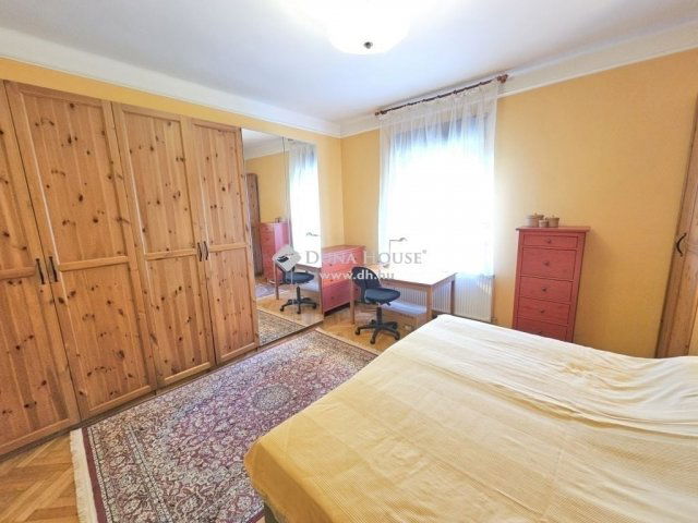 Eladó családi ház, Budapesten, XXI. kerületben 99 M Ft, 4 szobás