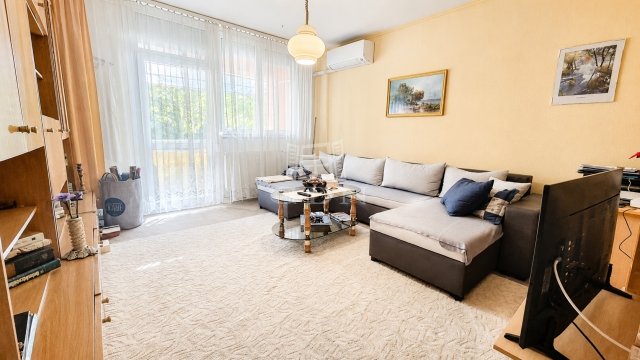 Eladó panellakás, Százhalombattán 62 M Ft, 2+1 szobás