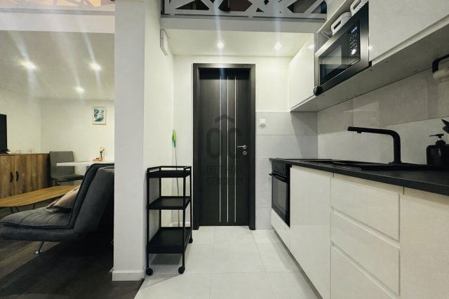 Eladó téglalakás, Budapesten, VIII. kerületben, Német utcában