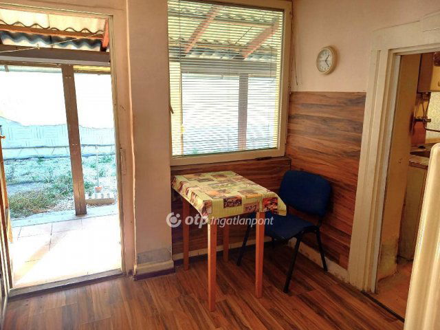 Eladó családi ház, Csongrádon 12 M Ft, 2+1 szobás