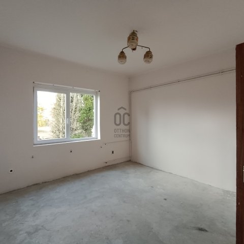 Eladó családi ház, Sandon 16.9 M Ft, 4 szobás